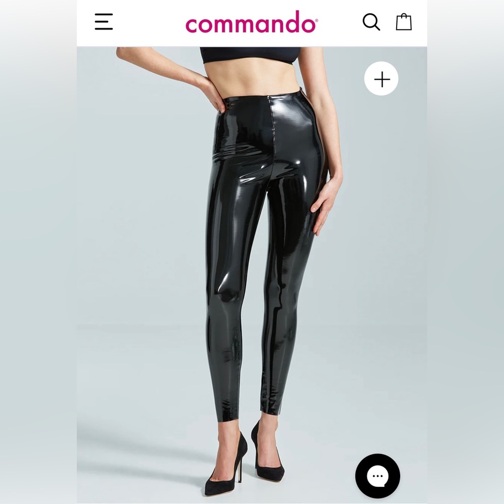 Commando black patent legging